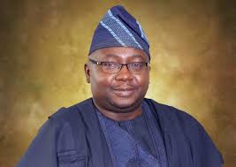ANGER AS MINISTER TELLS NIGERIANS TO ACCEPT TARIFF HIKE OR FACE  BLACKOUT
